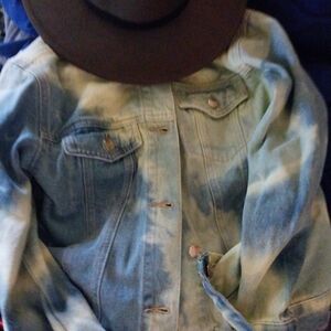 Blue and Brown Distressed Jeans with Worn Look